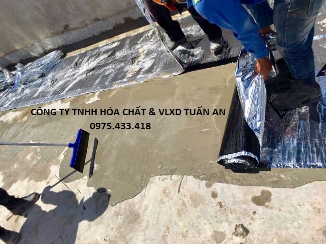 Thi công chống thấm bằng màng dán lạnh SikaBit W-15 và Chất kết dính SikaBit-1